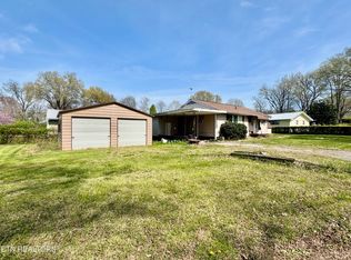 121 Marshall Cir, Oak Ridge, TN 37830