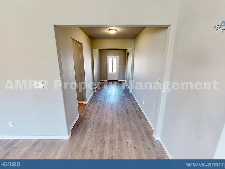 5803 Waverly Ave — Photo 9