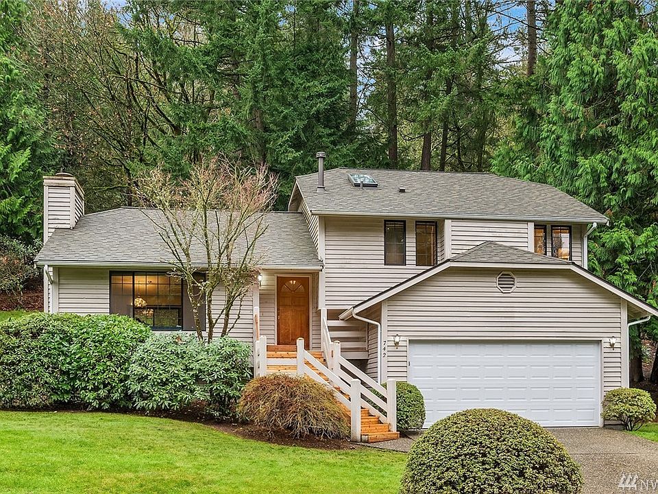 1st image of 742 218th Pl NE