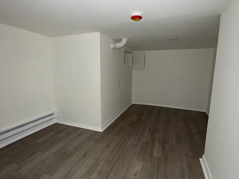 6403 Glenmore Ave #2 — Photo 15