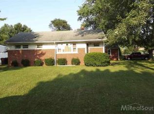 48120 Cardinal Dr, Shelby Township, MI 48317