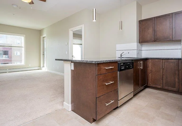 604 E Lake Blvd NE #2305 — Photo 1