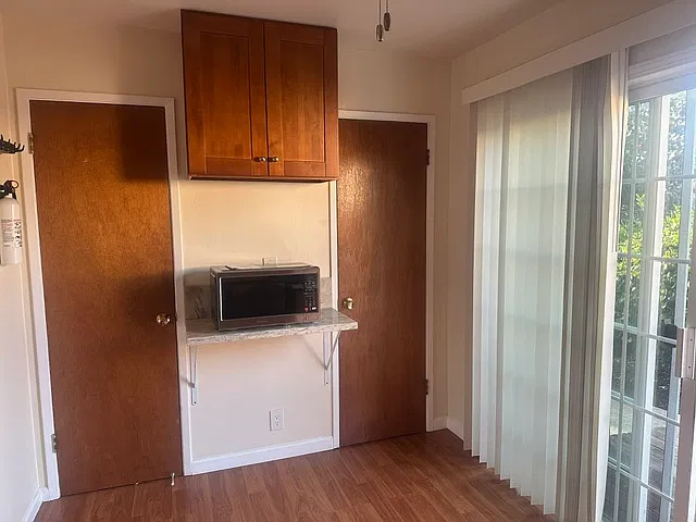 1 bed, $1,600 — Photo 4