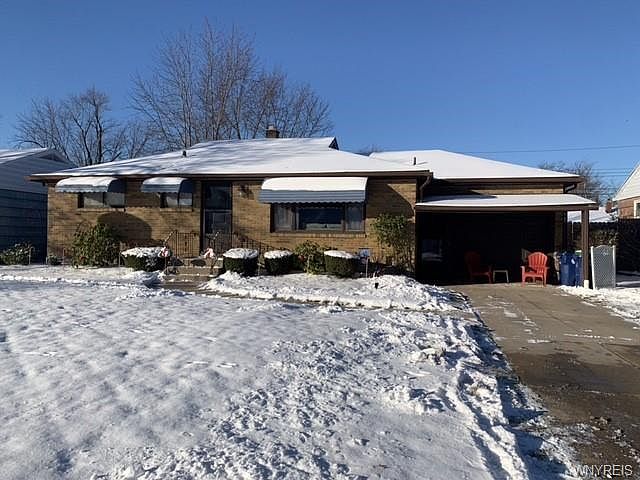 1st image of 50 Castle Ct