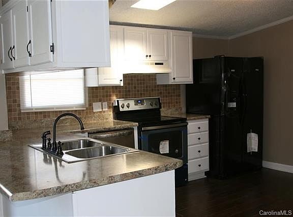 4th image of 134 Cripple Creek Ln