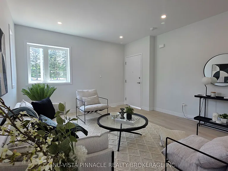 1208 Fanshawe Park Rd E #21 — Photo 5