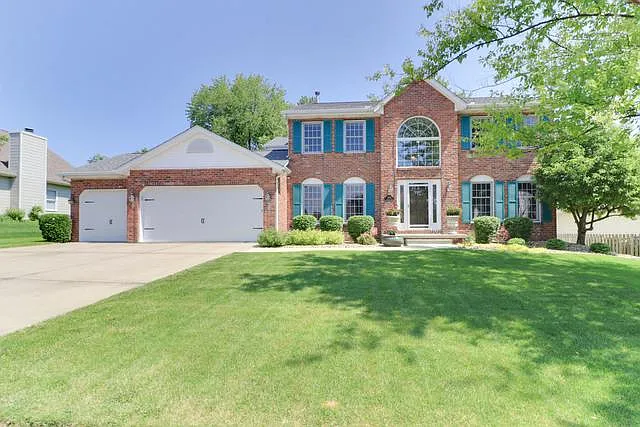 2804 Stonehurst Dr photo 1