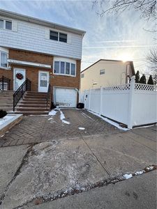 213 Crossfield Ave, Staten Island, NY, 10312