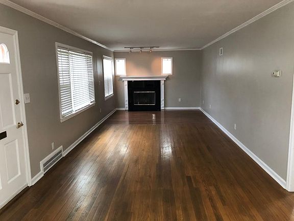 4th image of 4701 W 57th St