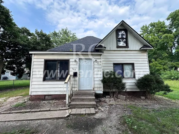 106 Wisconsin Ave, Danville, IL 61832