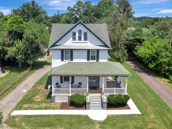 6732 Windsor Mill Rd, Gwynn Oak, MD 21207