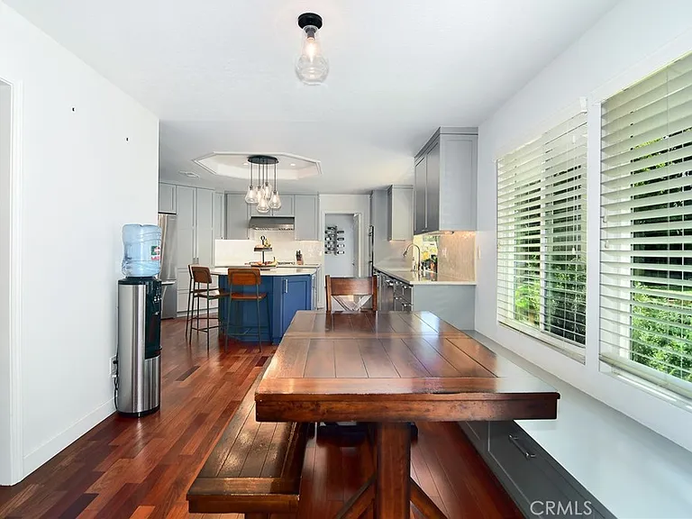 23900 Stagg St — Photo 5
