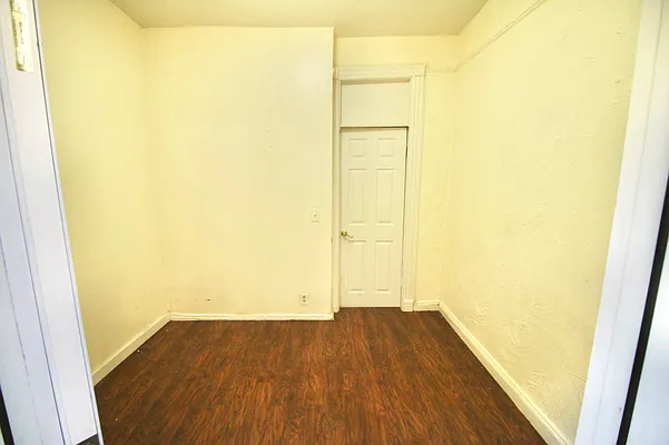 Rented by Delmark Realty LLC | media 51