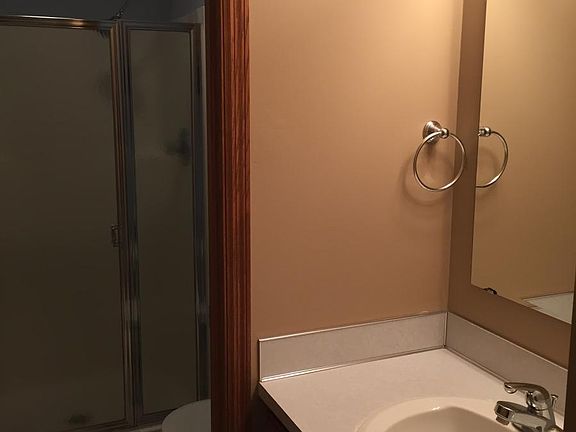 Master suite bathroom