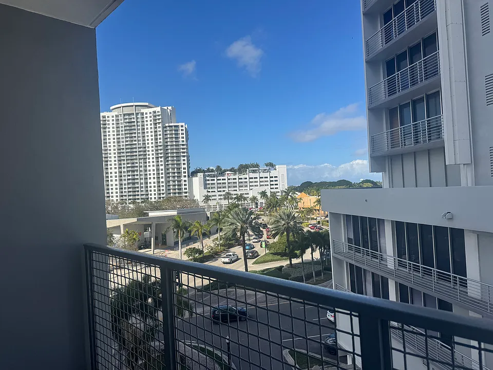 1771 S Young Cir #516