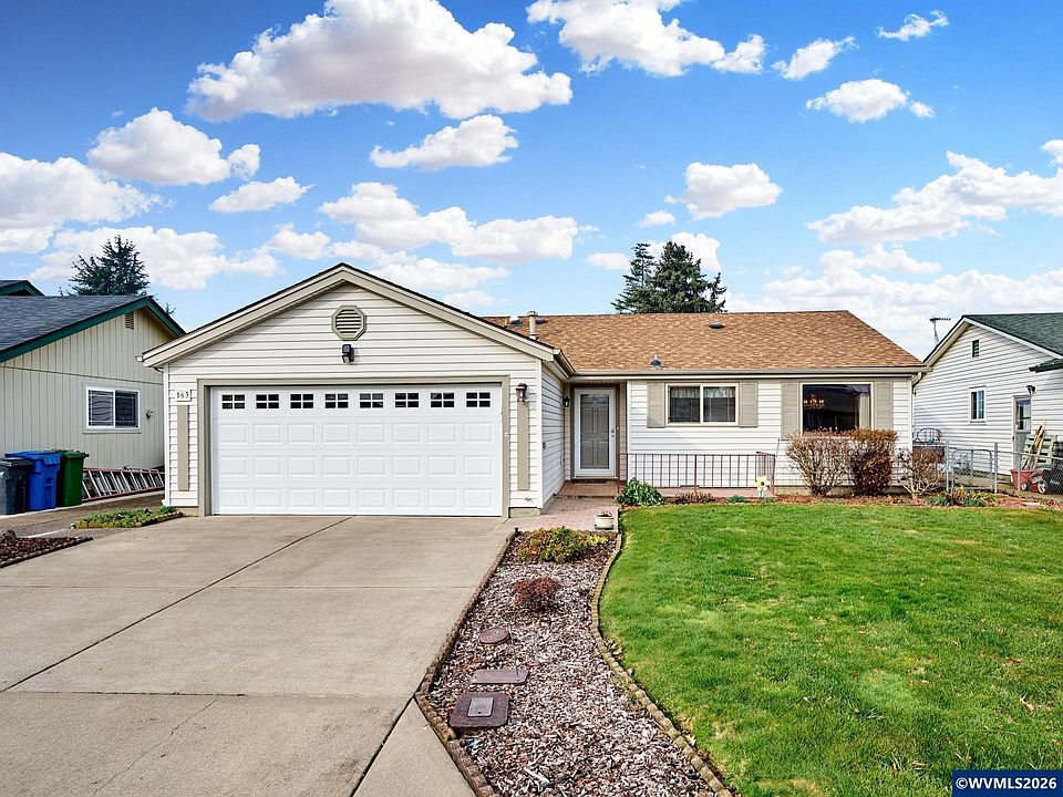 1st image of 163 W Clackamas Cir