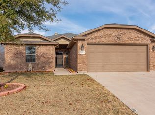 3905 Orcas St, Fort Worth, TX 76106