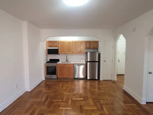 1151 Brighton Beach Ave #A4, Brooklyn, NY 11235
