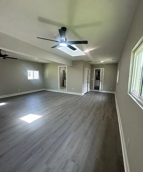 813 Sycamore Ave — Photo 3
