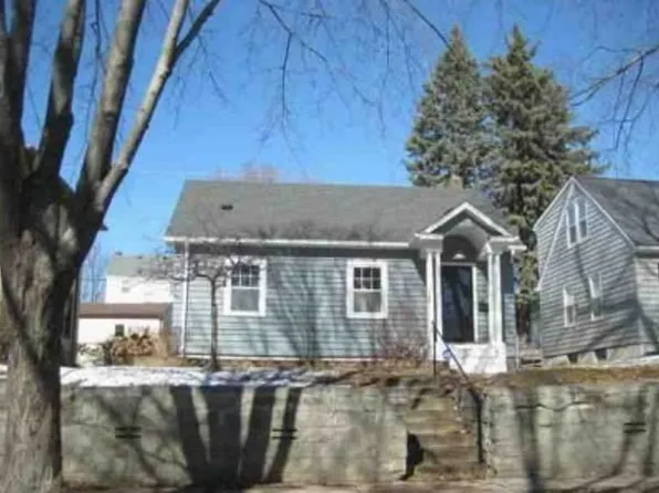 1255 Sargent Ave, Saint Paul, MN 55105