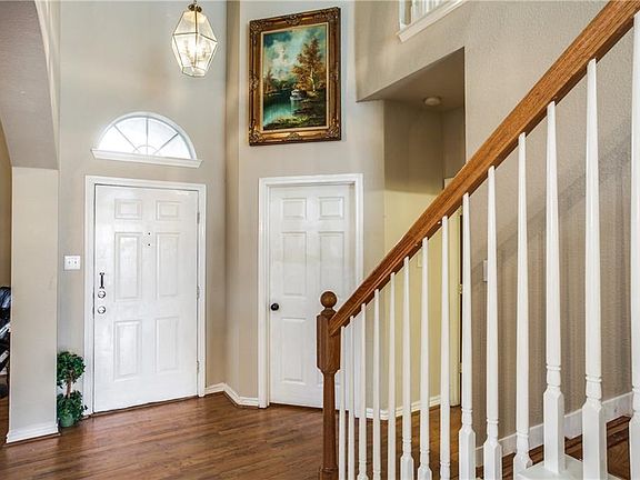 5th image of 1545 Mountain Laurel Ln