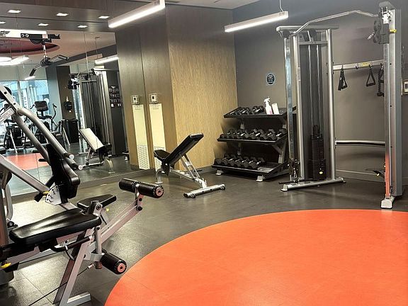 3rd image of 20 Thomas Riley Rd N #1307