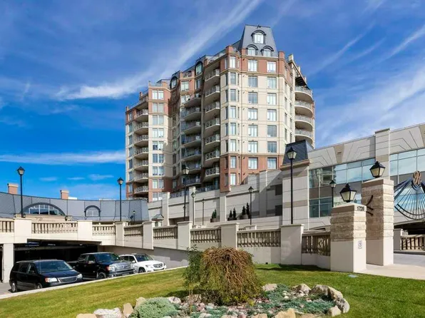1718 E 14th Ave NW #407, Calgary, AB T2N 4Y7