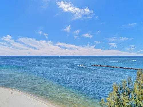 2100 S Ocean Dr Photo 1