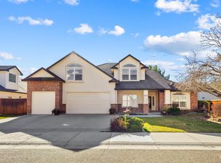 2623 E Bernice Dr, Meridian, ID 83646