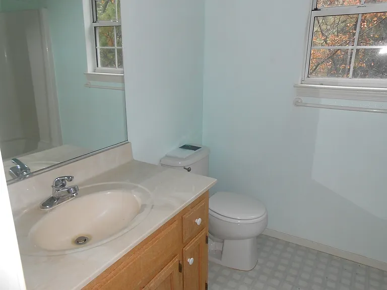 4896 Chateau Way — Photo 16