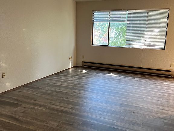 3rd image of 1422 NW 59th St APT 4