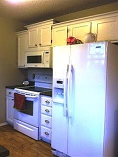2nd image of 1419 S Ventura Ct