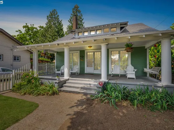 2045 N Farragut St, Portland, OR 97217