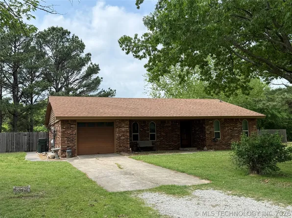226 Quinn Rd, Ardmore, OK 73401