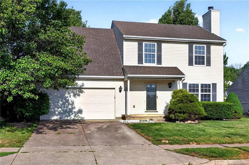 4 bed, 2.5 bath, 1624 sqft, $2,200 — Photo 3