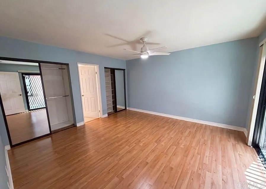 3 bed, 12.0 bath, 999 sqft, $3,000 — Photo 4