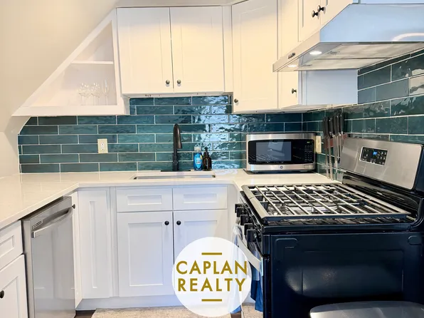 329 Norton St #2C, New Haven, CT 06511