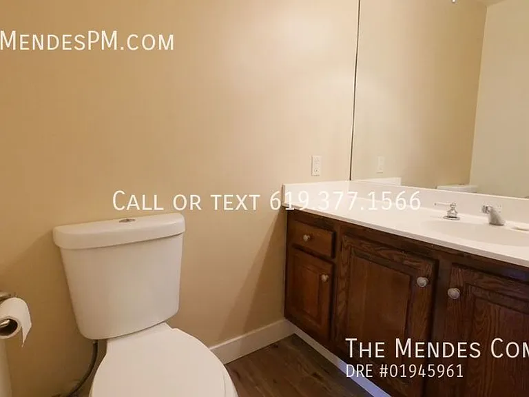 College Rental on 54th St. — Photo 23