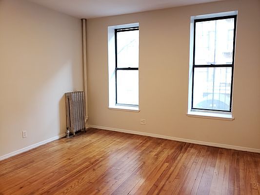 2nd image of 248 W 105th St #6SE