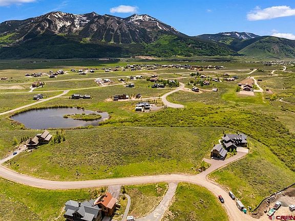 4th image of 369 Lake Ridge Drive