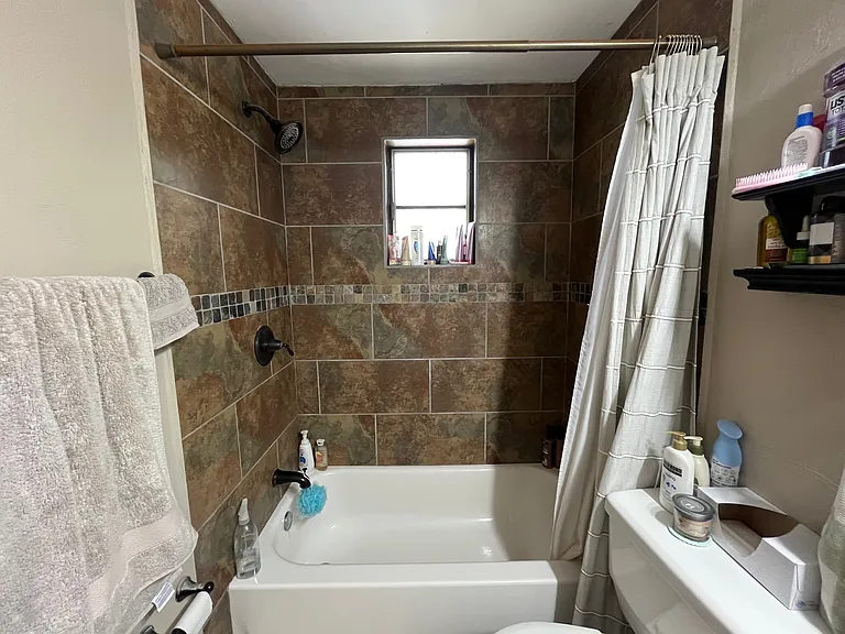 120 Lacrosse St #G3 — Photo 11