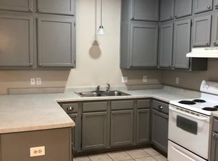 1340 Fredonia St #A, Springdale, AR 72762