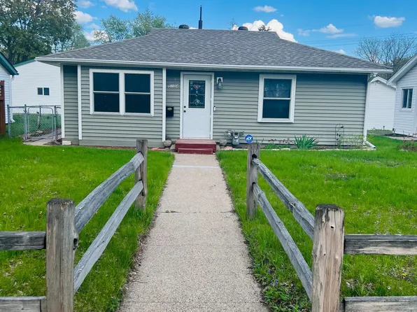 5104 Girard Ave N, Minneapolis, MN 55430