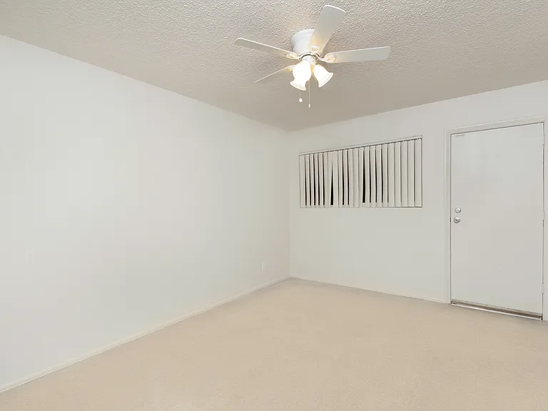 1939 E Wilson Ave #5 — Photo 9