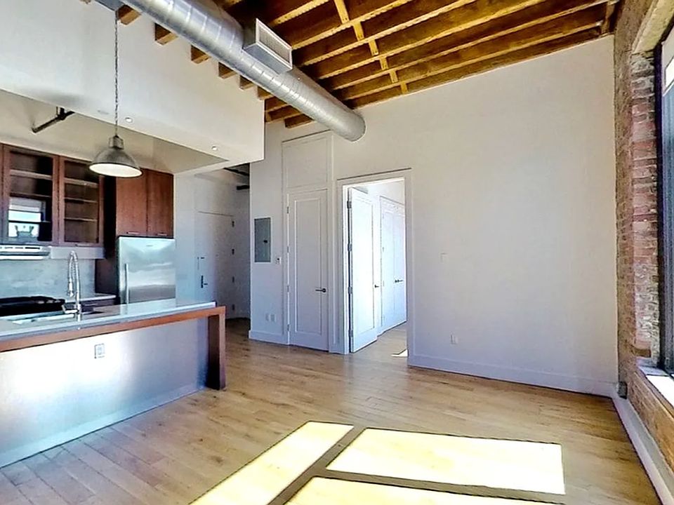 1st image of 139 N 10th St APT 4G