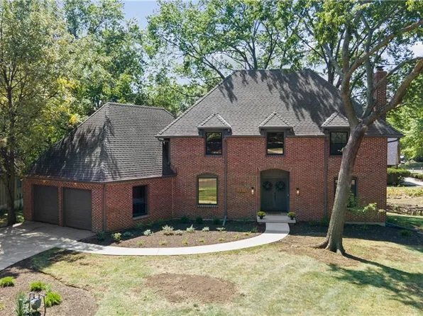 12819 W 118th St, Overland Park, KS 66210