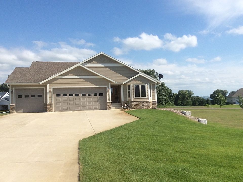 1st image of 16668 Dero Cir