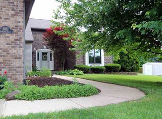 1010 Highland Ct, Metamora, IL 61548