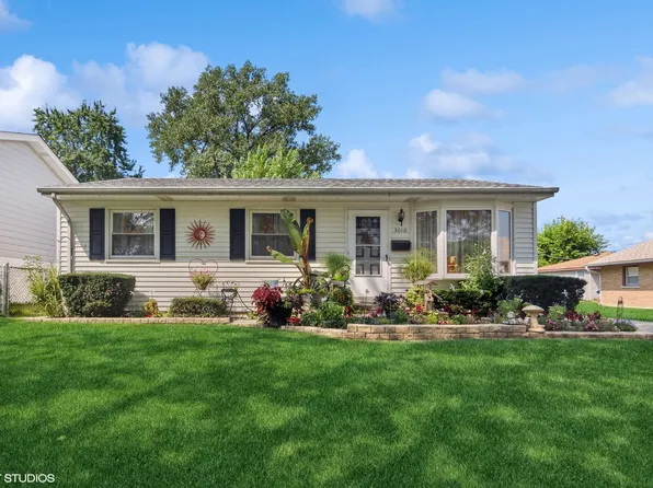 3010 Florence Ave, Steger, IL 60475