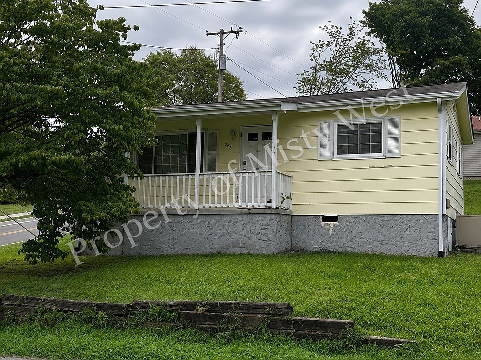 1st image of 290 Gaut St NE